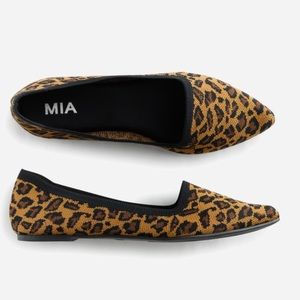 Mia Ayana Flynit Flat Animal print